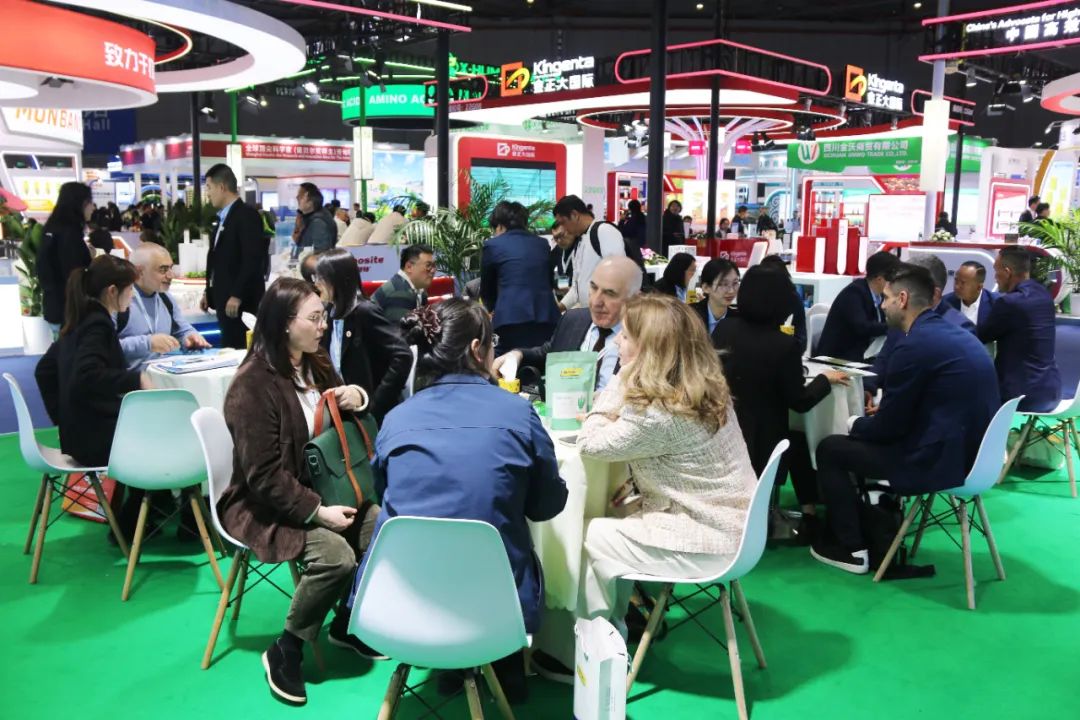 金牌赞助企业海大生物全新亮相上海CAC国际农化展，以科技实力献礼25周年